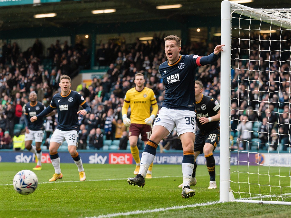 看来是凯恩的救星！在图赫尔麾下，凯恩每89分钟就有1粒进球